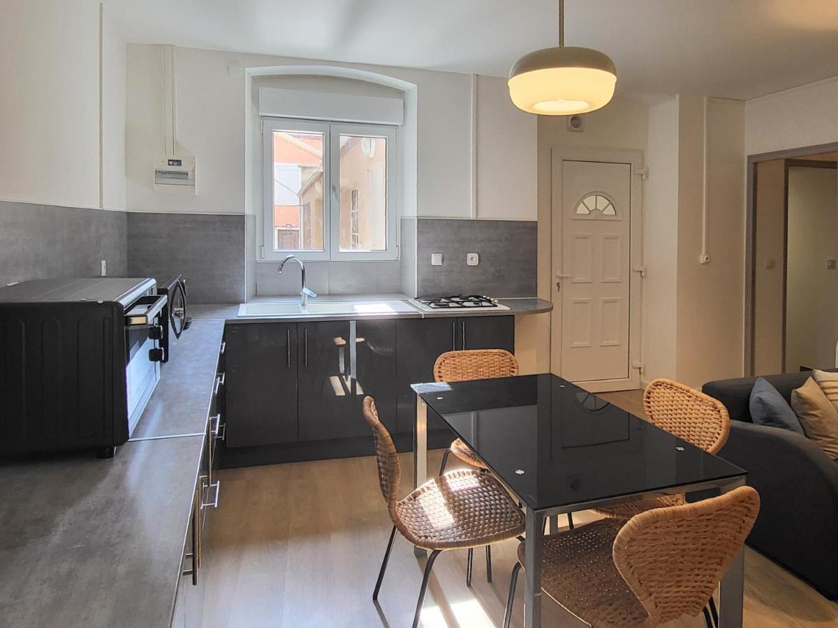 Appartement 1 Chambre, Cuisine, Coin Salon, Salle De Bain Saint-Claude Exteriör bild